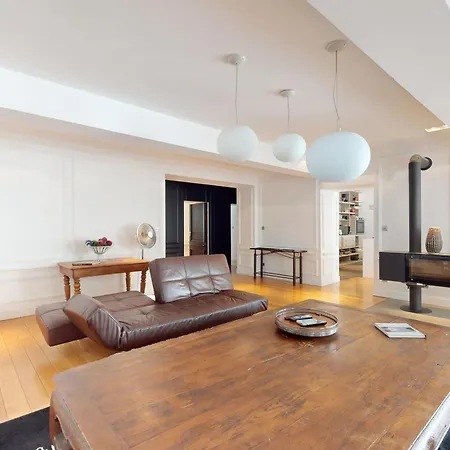 Le N 10 - Apartment Of 200 Sqm With Patio Of 35 Square Meters In Old Town Annecy Exterior photo
