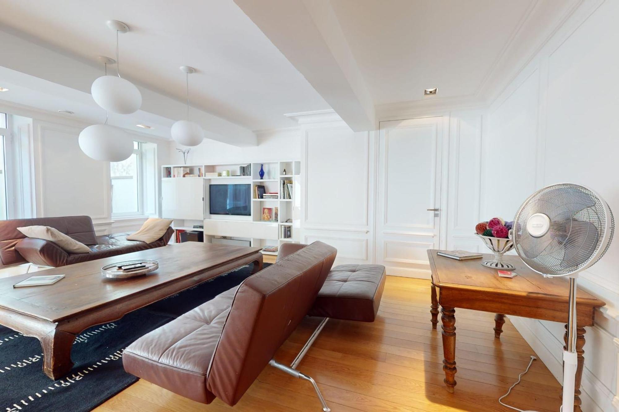 Le N 10 - Of 200 Sqm With Patio Of 35 Square Meters In Old Town Apartment